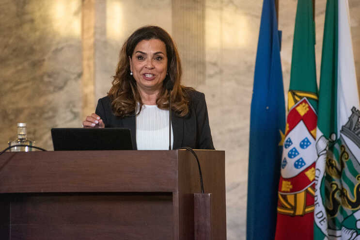 JN: PSD acusa Luísa Salgueiro de negociar acordo na ANMP pior do que o que tem em Matosinhos